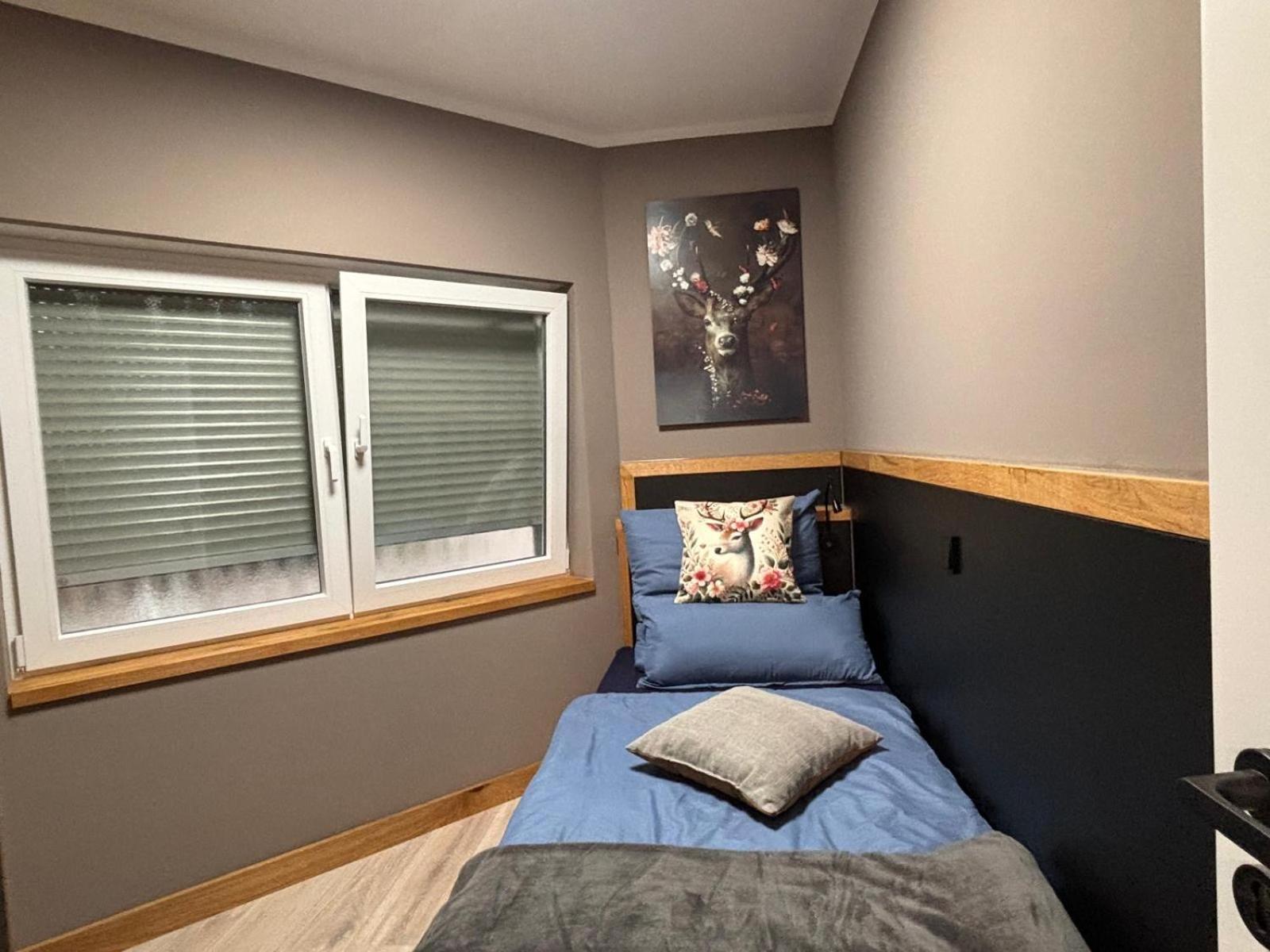 Huebner Apartments Ерфурт Екстериор снимка