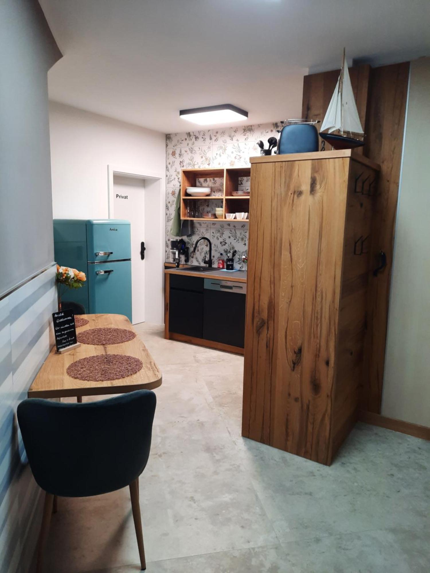 Huebner Apartments Ерфурт Екстериор снимка